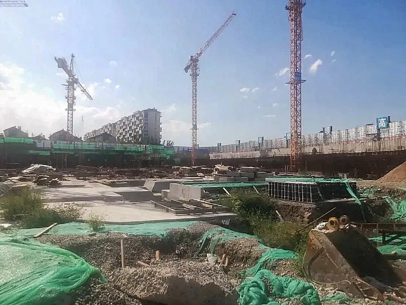 在北京，泰禾挖了一个70亿的大坑