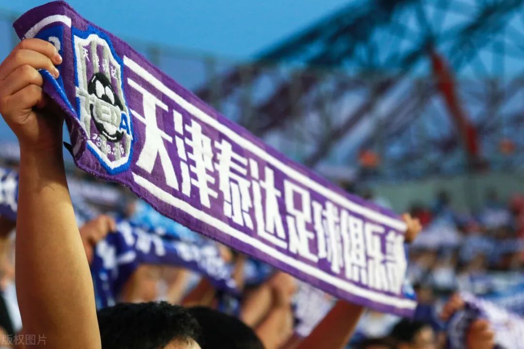 中国足球，没了恒大活不成？